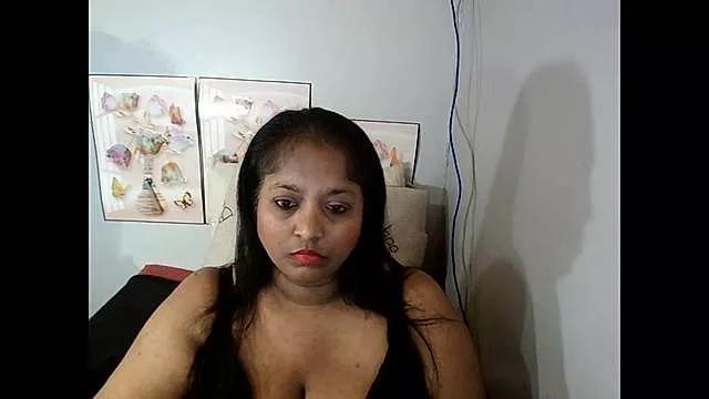 Indiantasha from StripChat