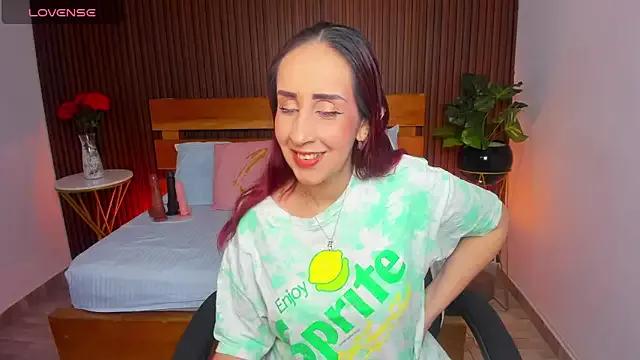 jadde13_ from StripChat