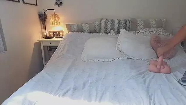 JESS_LOVES webcams show profile image 