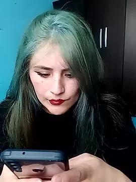 JizzyJaam from StripChat