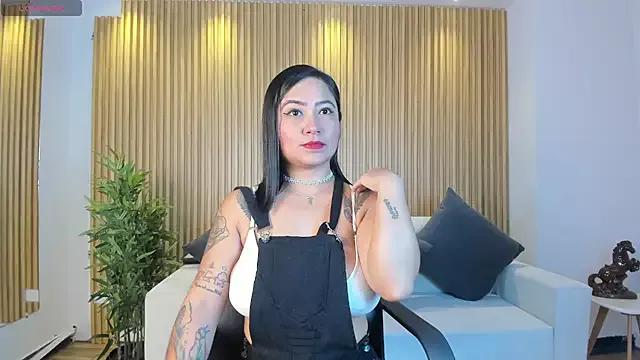 Julieta_evanss webcams show profile image 