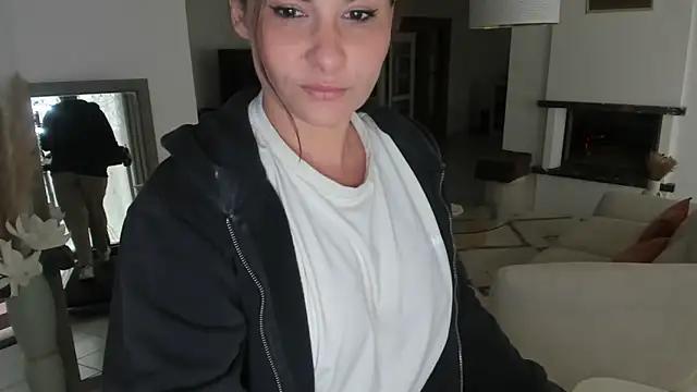 KatAluna from StripChat