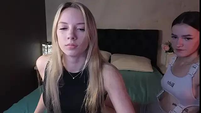 Photos of katt__y from StripChat is Freechat