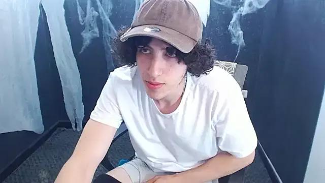 Photos of Kerverr_ from StripChat is Freechat