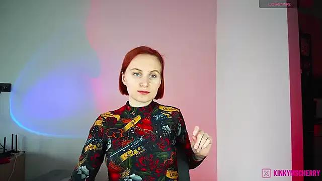 KinkyMissCherry from StripChat