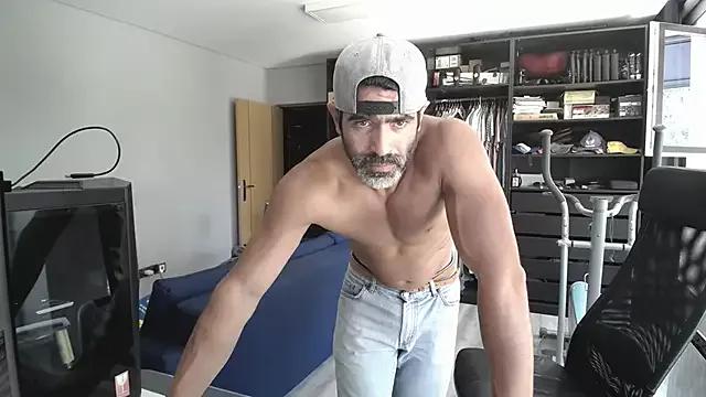 Photos of latinoo23bom from StripChat is Private