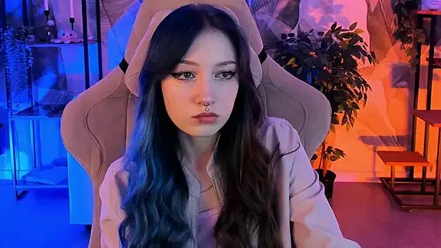 LiliLuna from StripChat