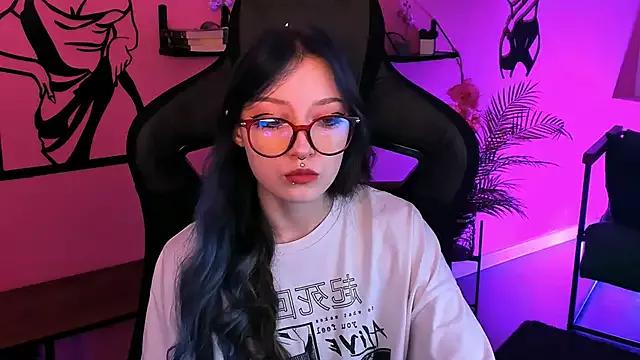 LiliLuna from StripChat