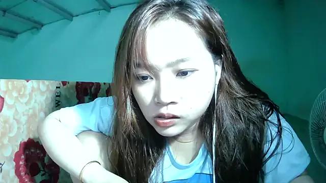 Lily3322 webcams show profile image 