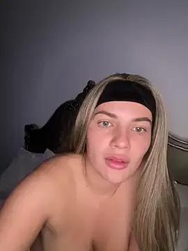 Photos of little_lola_x from StripChat is Group