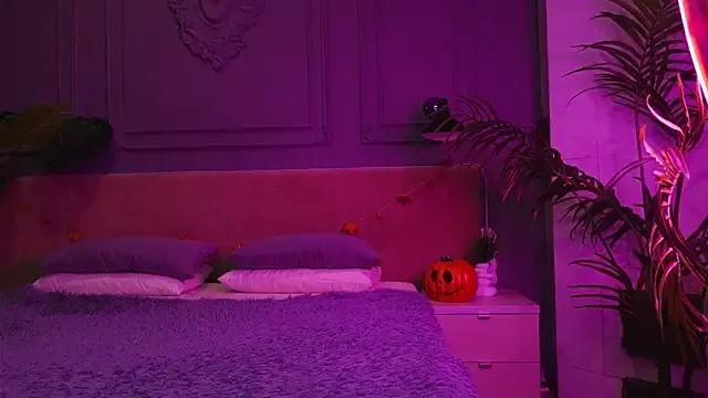 Photos of Liv_Fay from StripChat is Freechat