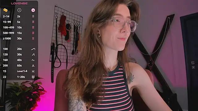 Lola_Missy from StripChat