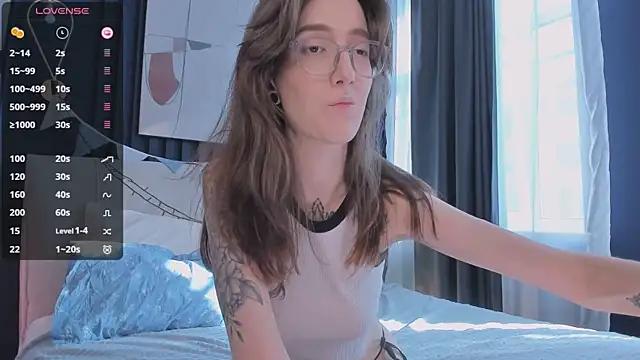 Lola_Missy from StripChat