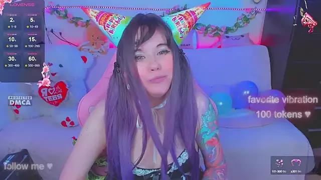 Lolisuccub from StripChat