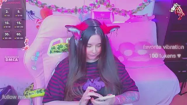 Lolisuccub from StripChat