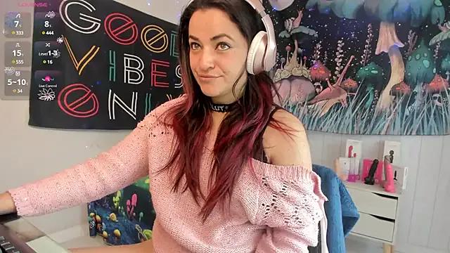 LovelyAzucena webcams show profile image 