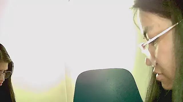 Photos of Lucy-holly from StripChat is Freechat