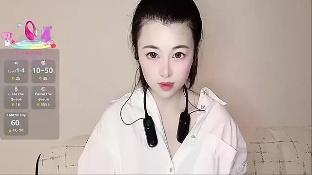 Photos of LuLu-Moon from StripChat is Private