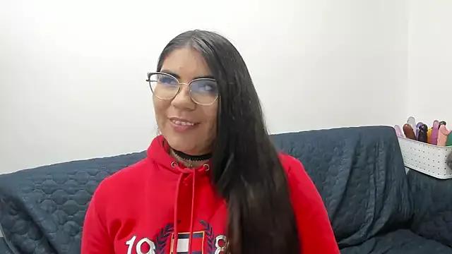 Luna_Dumont from StripChat is Freechat