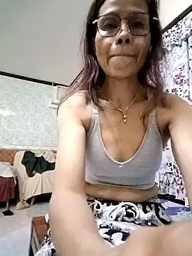 Mama_Eva from StripChat