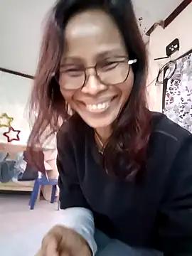 Mama_Eva from StripChat