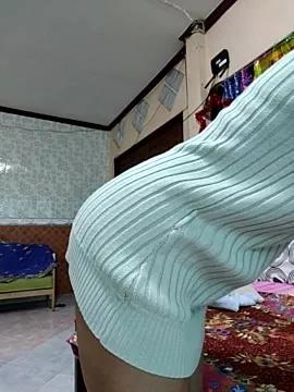 Mama_Eva from StripChat
