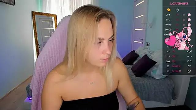 Photos of marybells_ from StripChat is Freechat