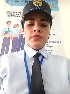 Photos of MAYE__13 from StripChat is Freechat