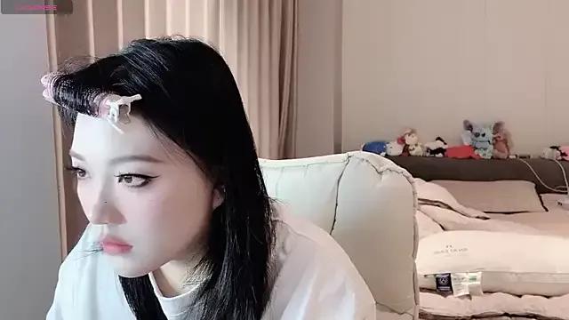 Photos of mengqi-6688 from StripChat is Freechat