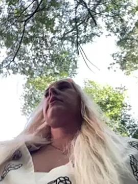 Photos of MerlinDave from StripChat is Freechat
