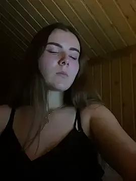 mewKate from StripChat is Freechat