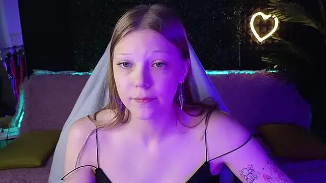 Photos of miawhip from StripChat is Freechat