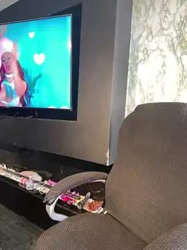 Mila_LS webcams show profile image 