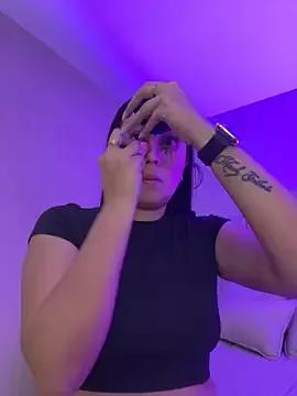miss_elissa11 from StripChat