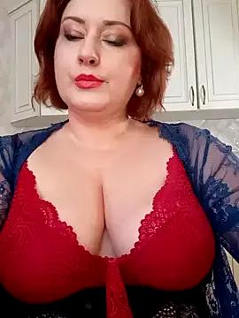 mom4you from StripChat