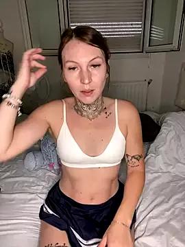 Photos of monsieuretmada1 from StripChat is Freechat