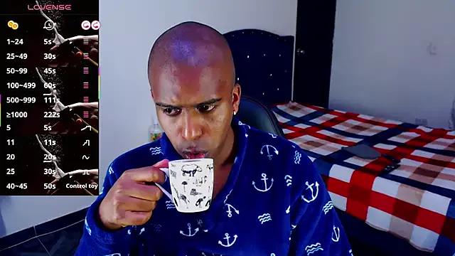 Photos of mrjhon26 from StripChat is Freechat