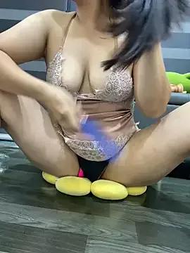 Photos of NANA_199k from StripChat is Freechat