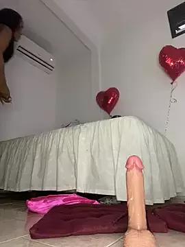 paula_temptation from StripChat is Freechat
