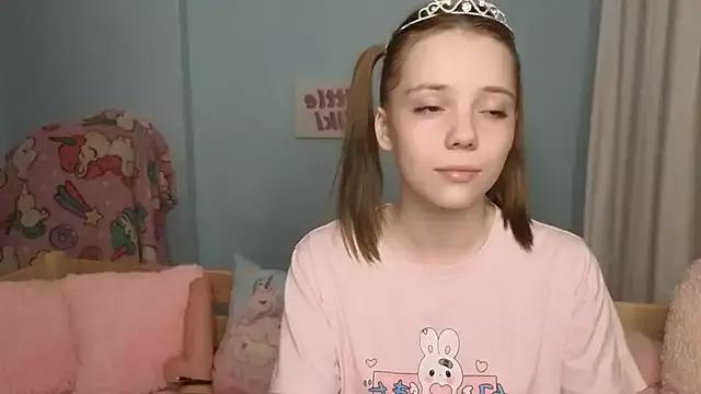 Photos of PrincessLittleKiki from StripChat is Private