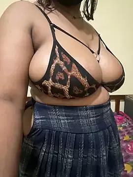 Pussycatstar from StripChat is Freechat