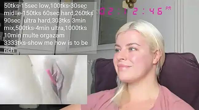 queenofthenighttt from StripChat