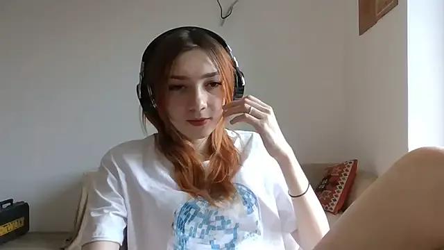 Photos of RedheadMisty from StripChat is Freechat