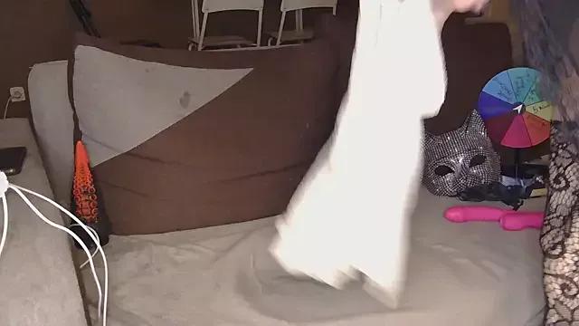 Photos of Rubbylivechauds from StripChat is Private