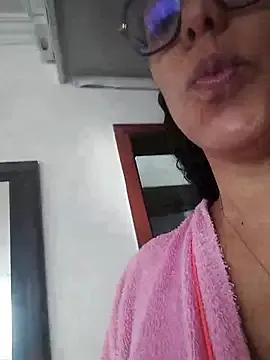 Samanntthaa__ from StripChat