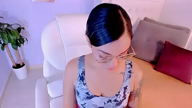 Sara_LipsX from StripChat