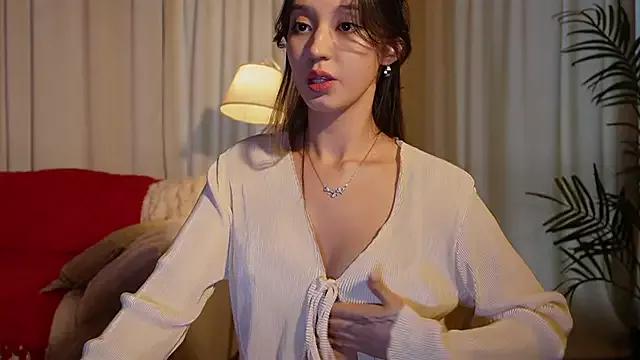 Sarasuo1 from StripChat
