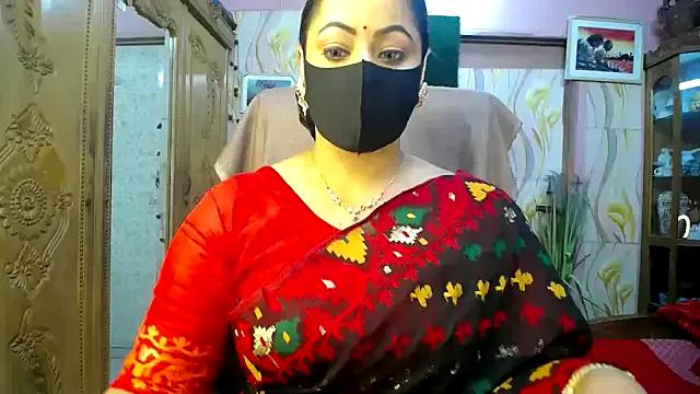Photos of SeductiveMahira from StripChat is Freechat