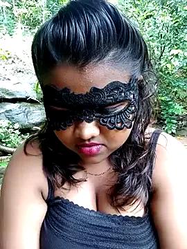 Photos of Sexy--queen1 from StripChat is Freechat