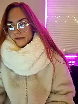 Photos of SlimBellaa from StripChat is Freechat